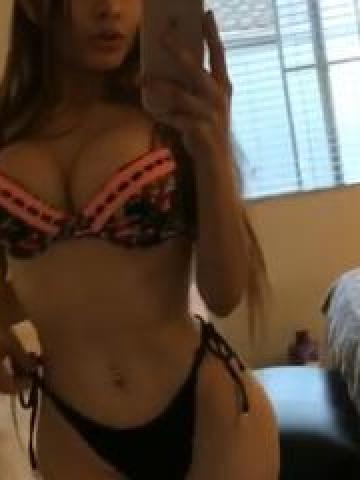 Джулия Красивая Брюнетка фото 4